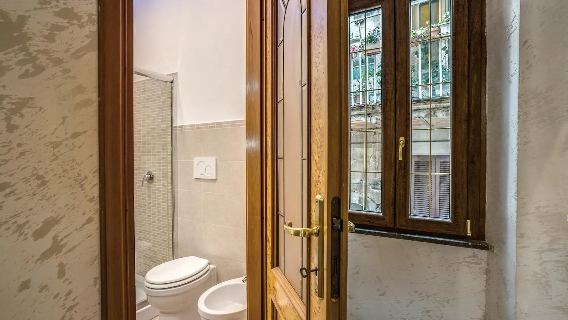 Fontana Di Trevi Charming Apartment Roma 0*,