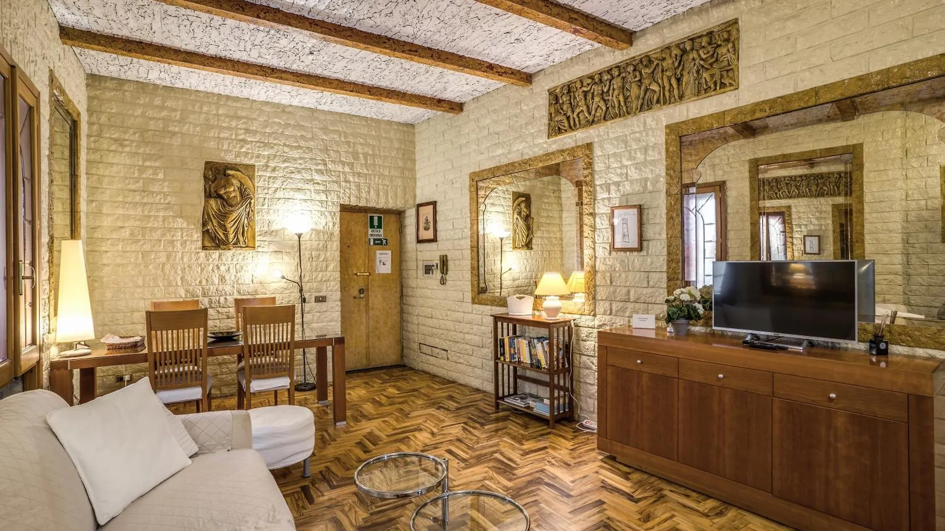 Fontana Di Trevi Charming Apartment Rome 0*,  Italy