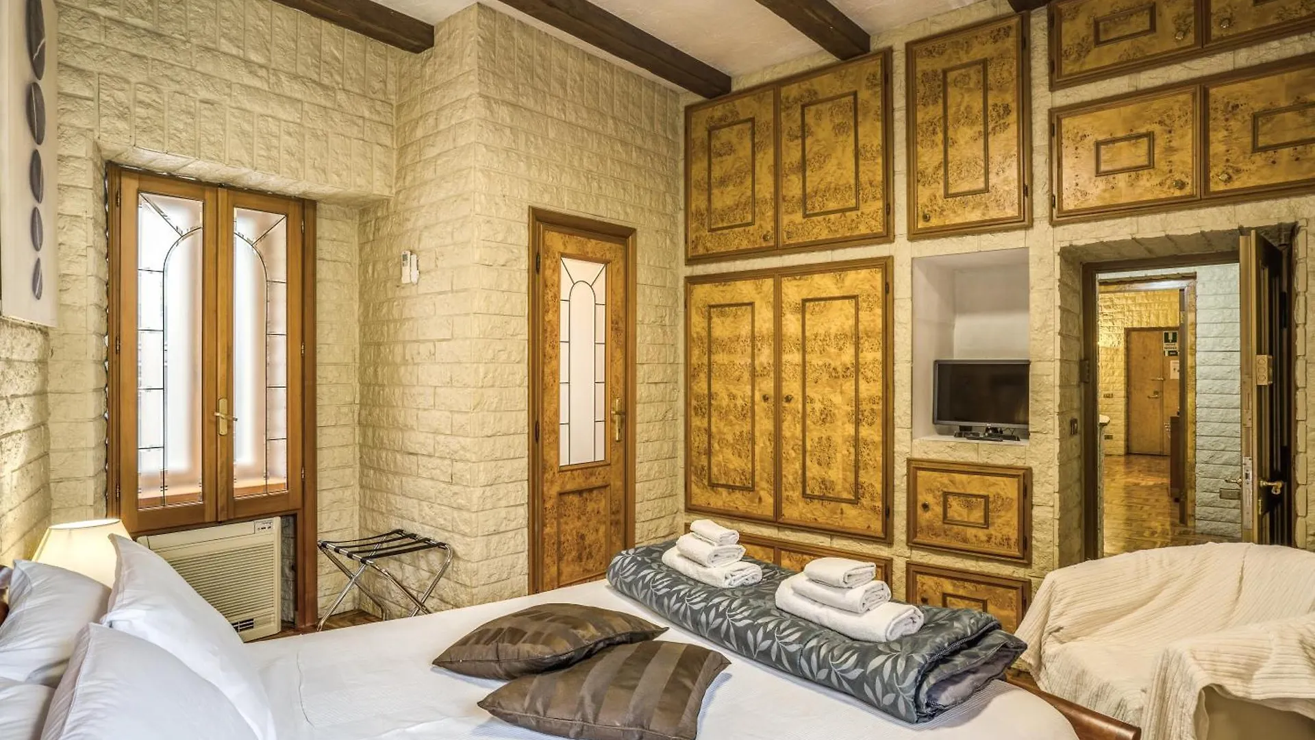 Fontana Di Trevi Charming Apartment Rome